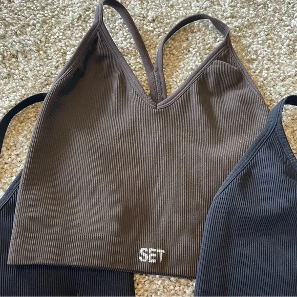 Lot of 3 Set Active Sculptflex Ribbed V Neck bra - Picture 3 of 4